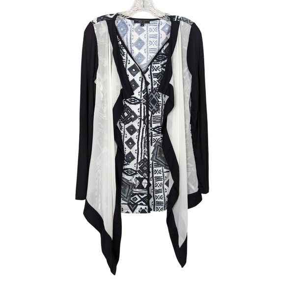 Cativa long sleeve button front abstract white black blouse size Medium - Picture 2 of 11
